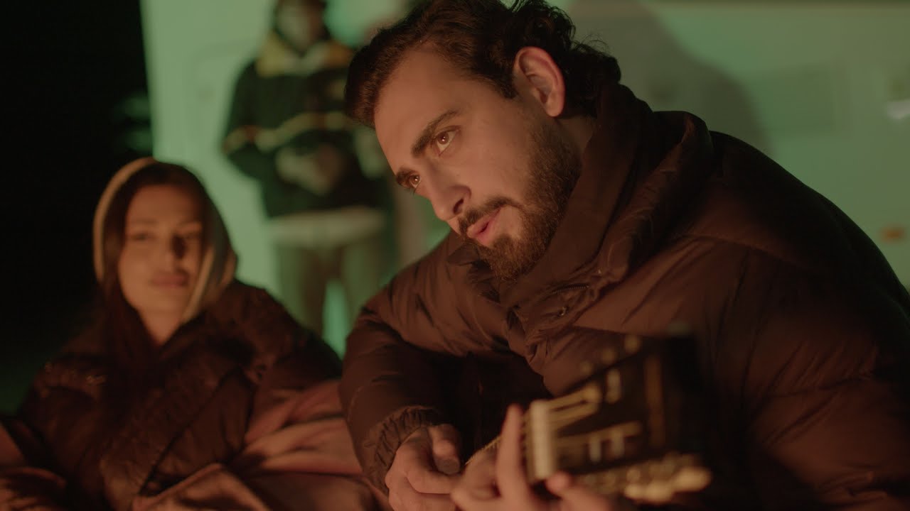 Зачем тебе моя любовь