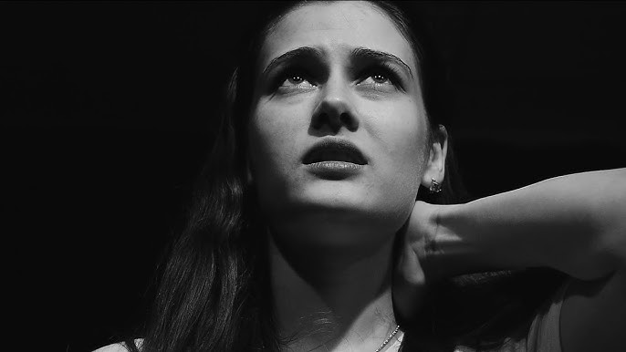 Дети сидят в интернете