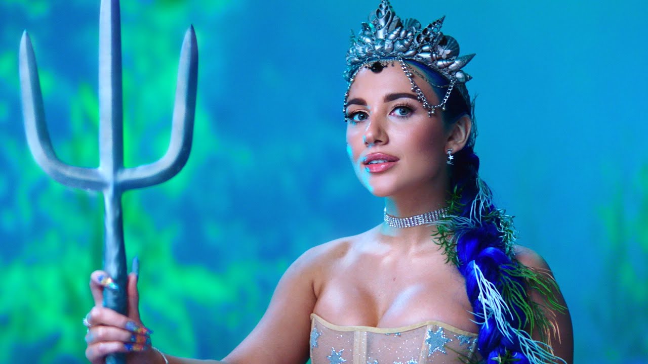 БЕГУ ПО ТРОПИНКЕ